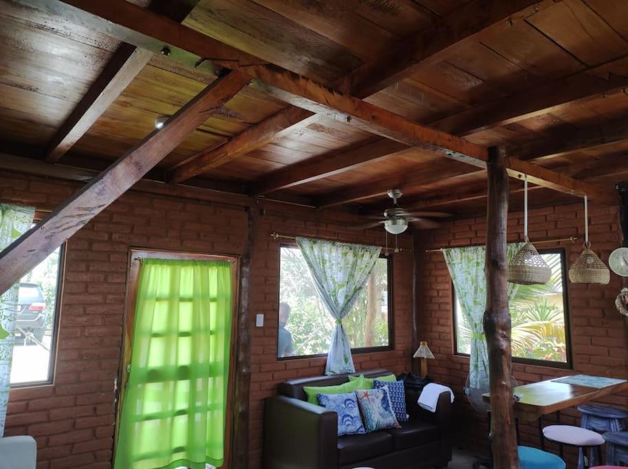 Cayo Ecovillage Puerto Cayo Εξωτερικό φωτογραφία