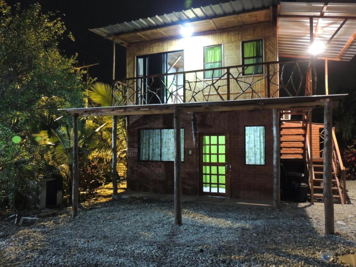 Cayo Ecovillage Puerto Cayo Εξωτερικό φωτογραφία