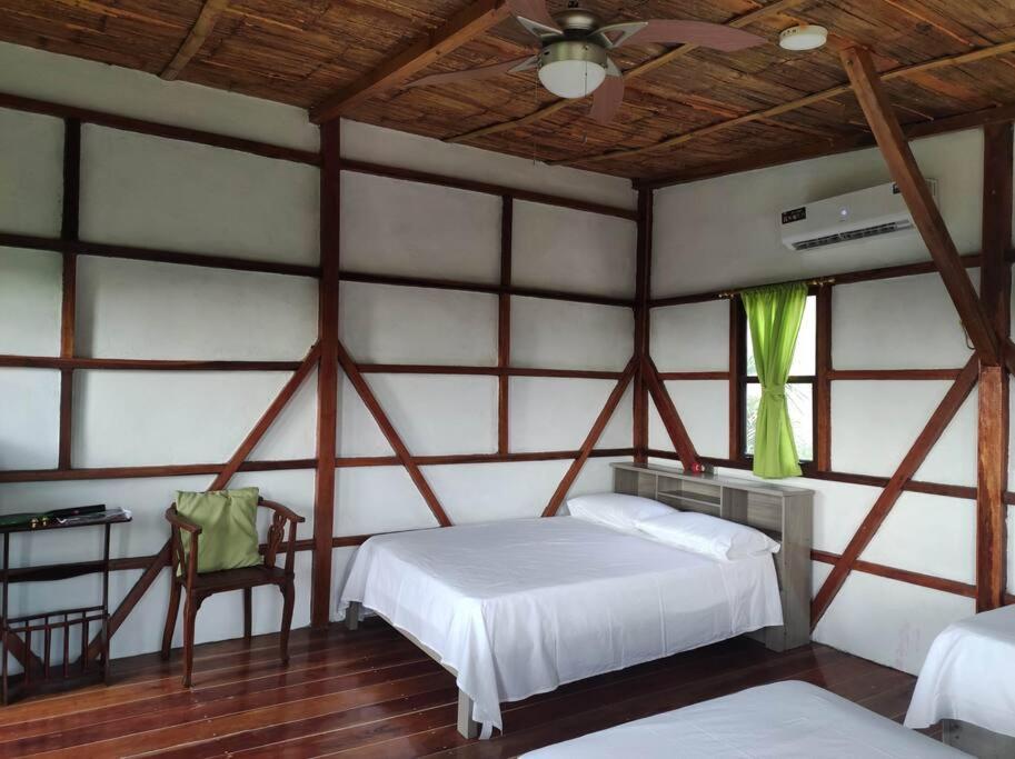Cayo Ecovillage Puerto Cayo Εξωτερικό φωτογραφία